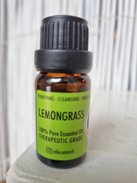 [PM-005] Lemongrass Ätherisches Öl Bodhi Tree