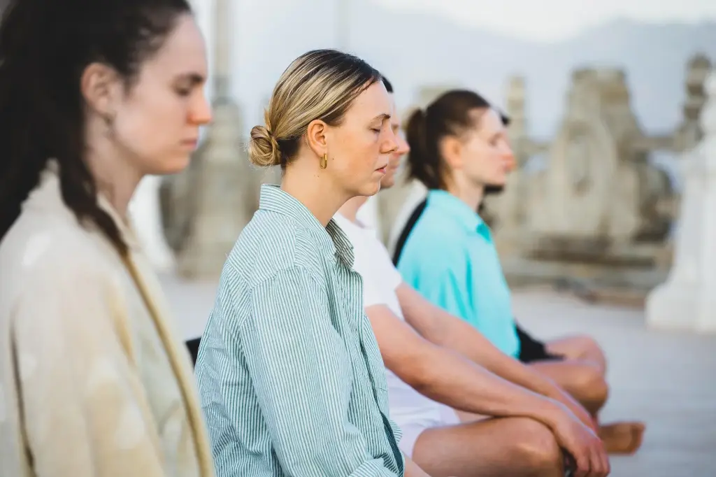 [YOGA-IM-UNTERNEHMEN] Yoga im Unternehmen